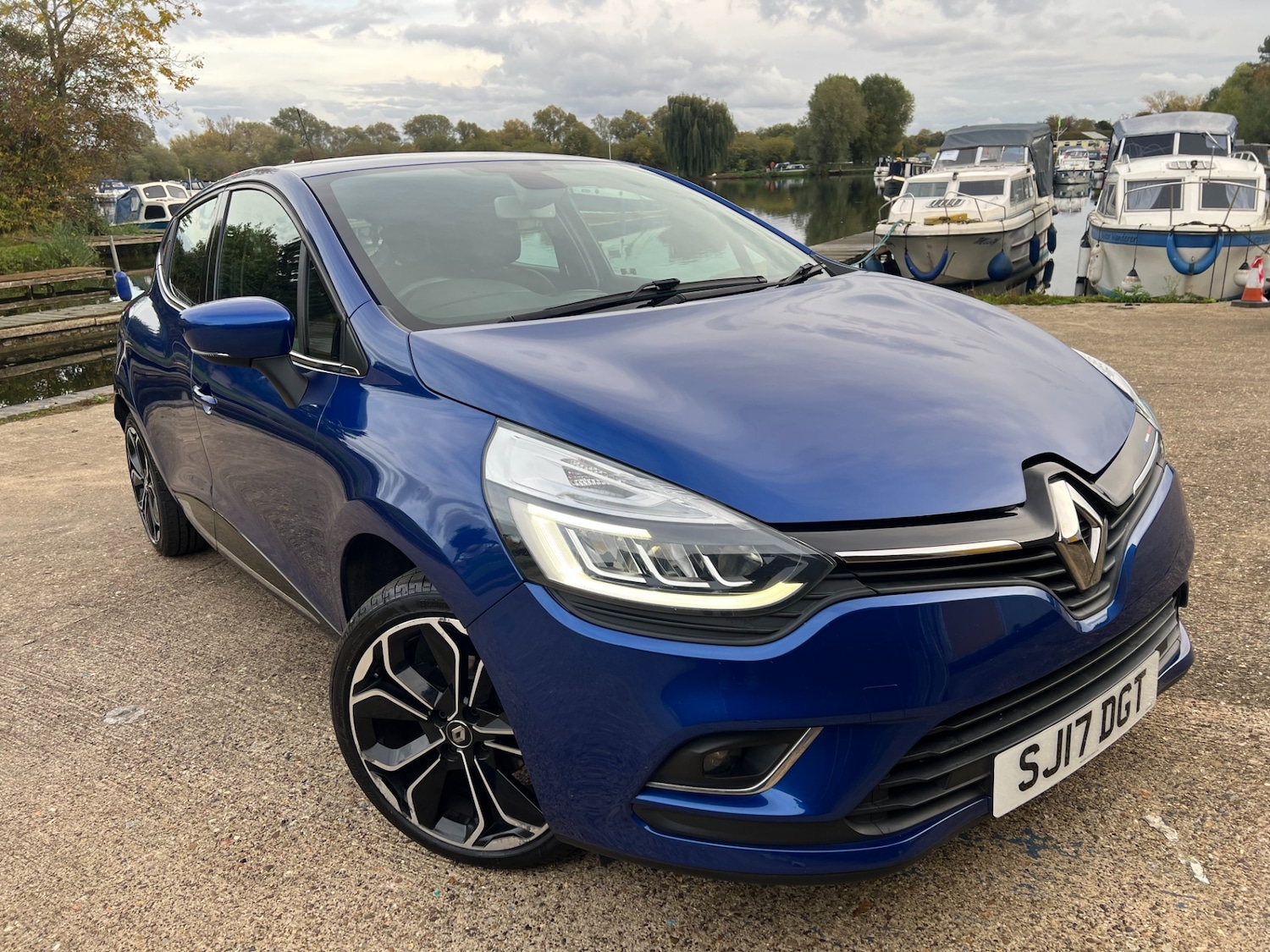 Used Renault Clio 2017 for sale - 76344281: Photo 3