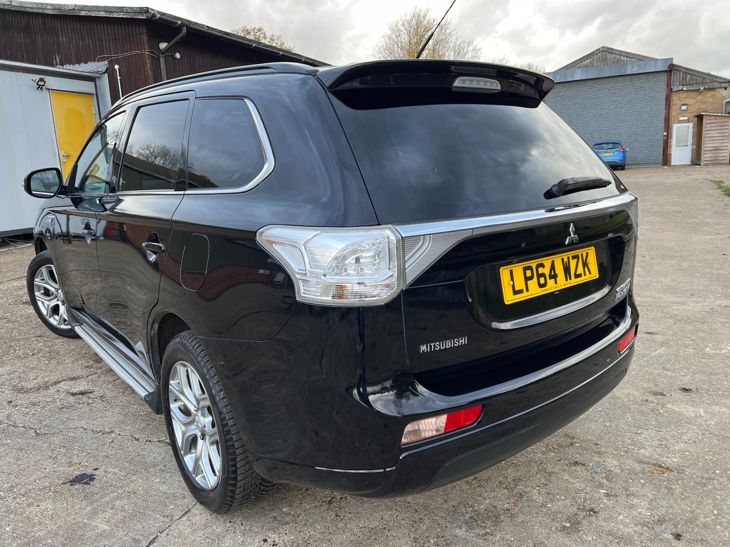 Used Mitsubishi Outlander 2015 for sale - 76393453: Photo 10