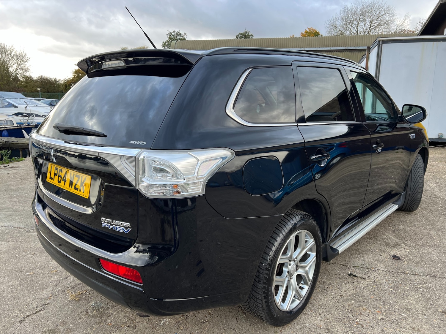 Used Mitsubishi Outlander 2015 for sale - 76393453: Photo 5