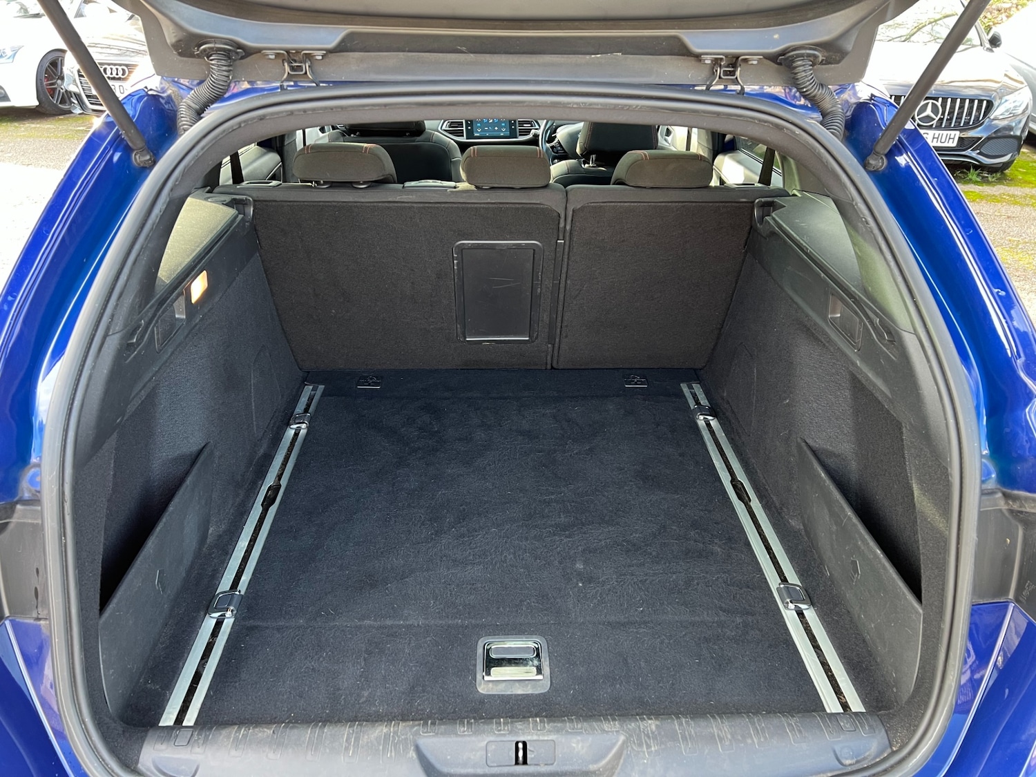 Used Peugeot 308 2019 for sale - 77311483: Photo 9