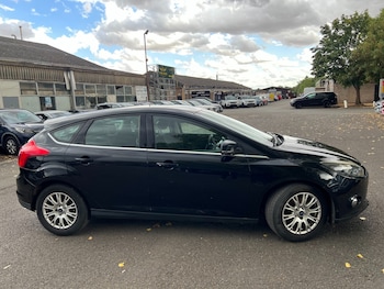 Used Ford Focus 2011 for sale - 79571949: Photo