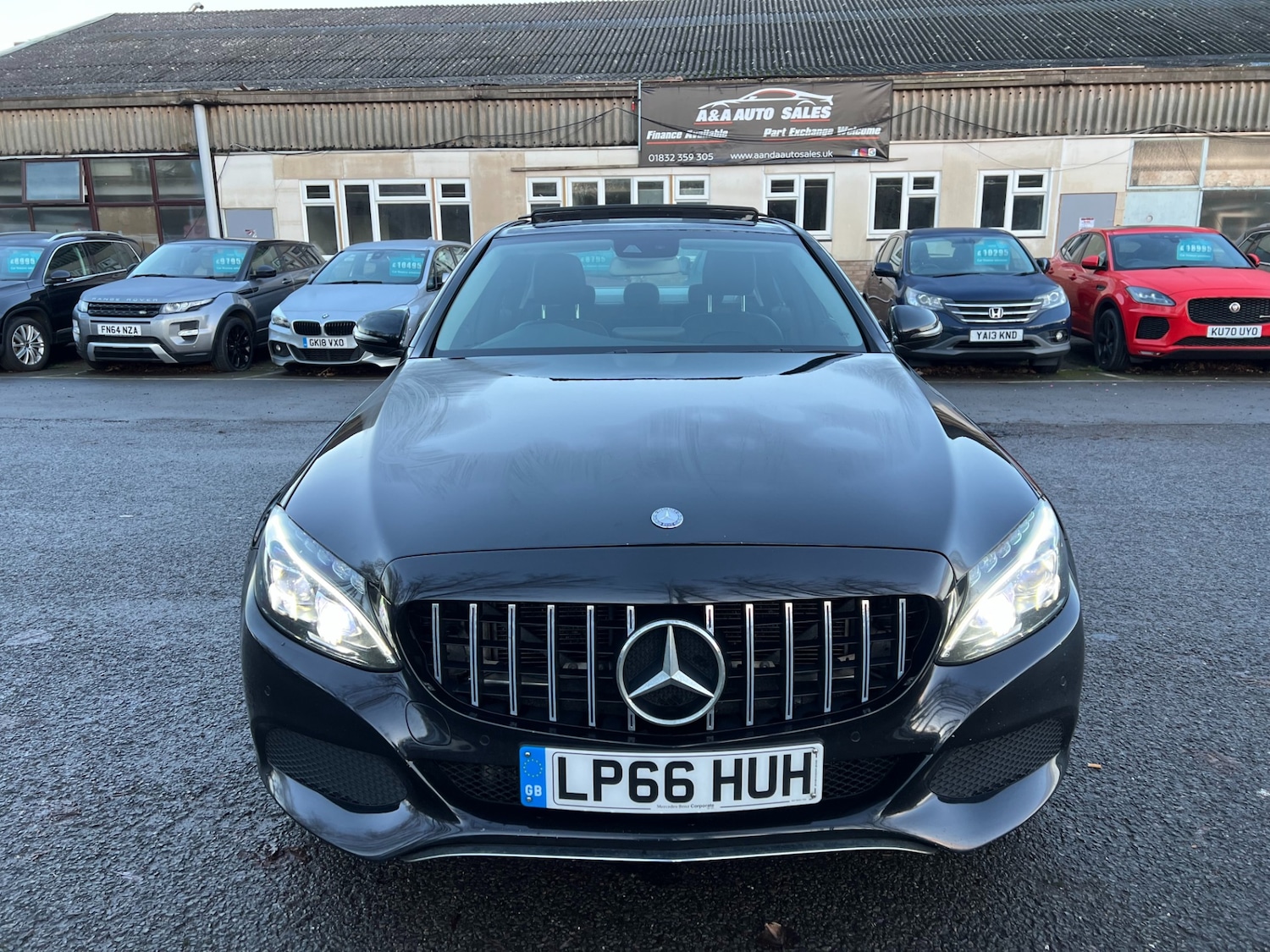 Used Mercedes-Benz C Class 2016 for sale - 77233861: Photo 2