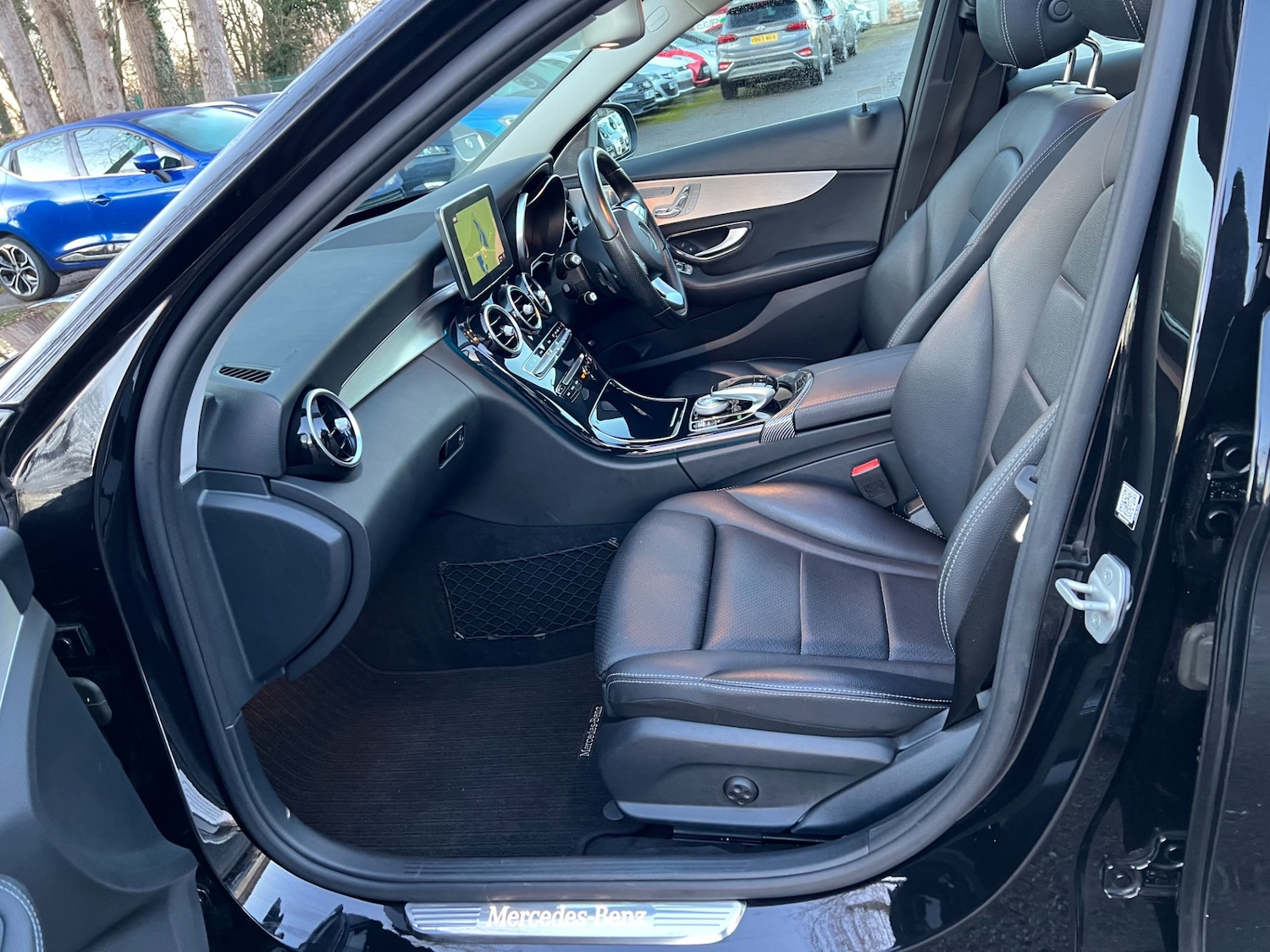 Used Mercedes-Benz C Class 2016 for sale - 77233861: Photo 23