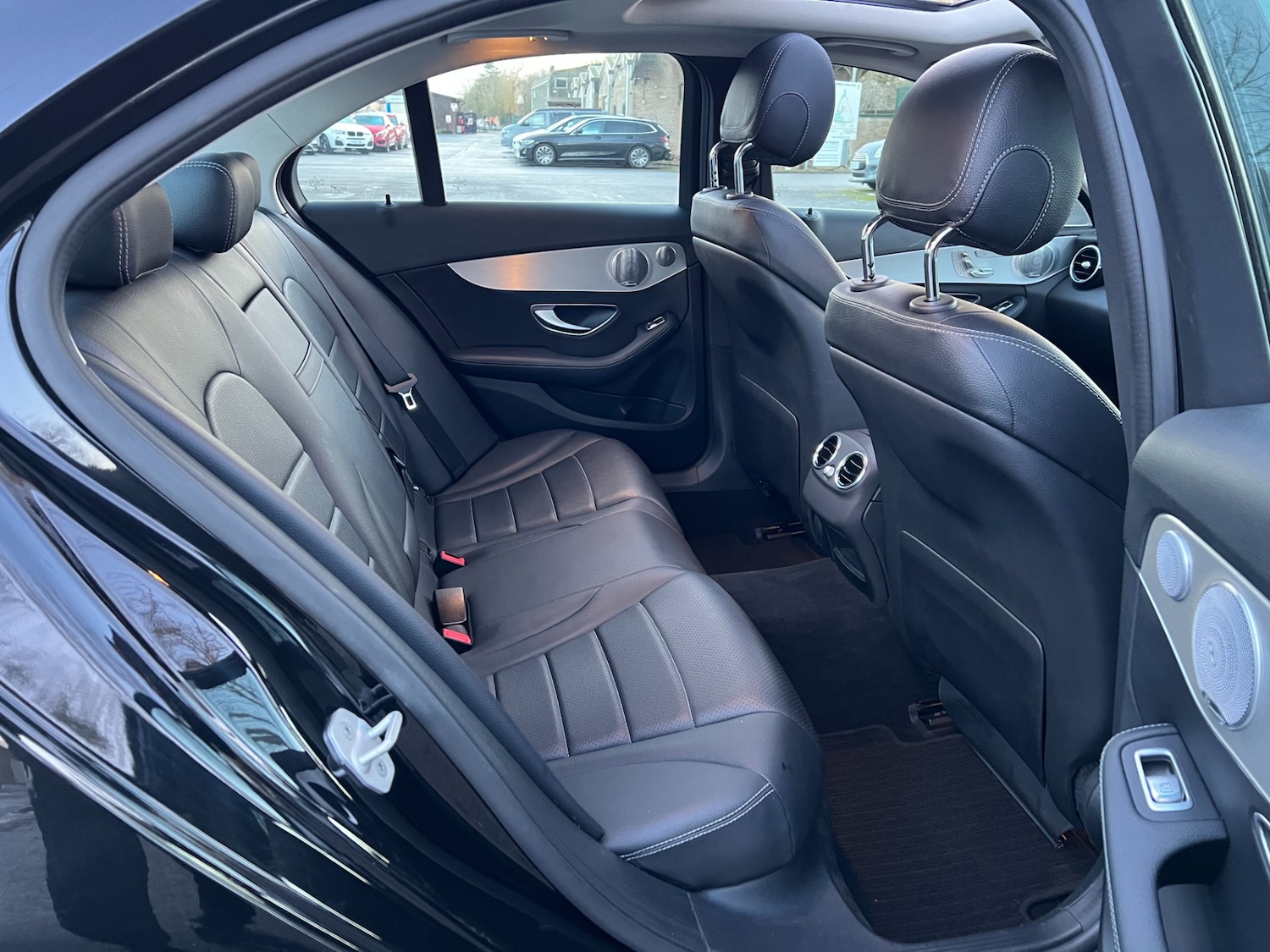 Used Mercedes-Benz C Class 2016 for sale - 77233861: Photo 26