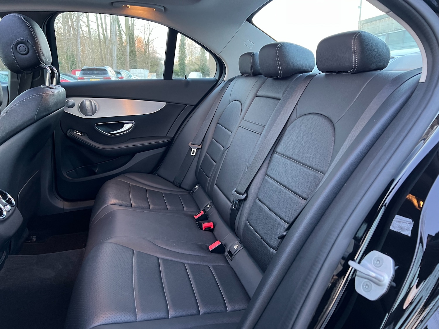 Used Mercedes-Benz C Class 2016 for sale - 77233861: Photo 31