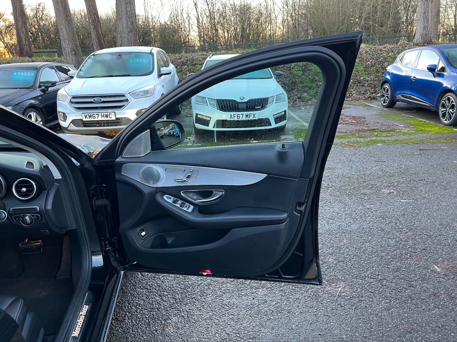 Used Mercedes-Benz C Class 2016 for sale - 77233861: Photo 35