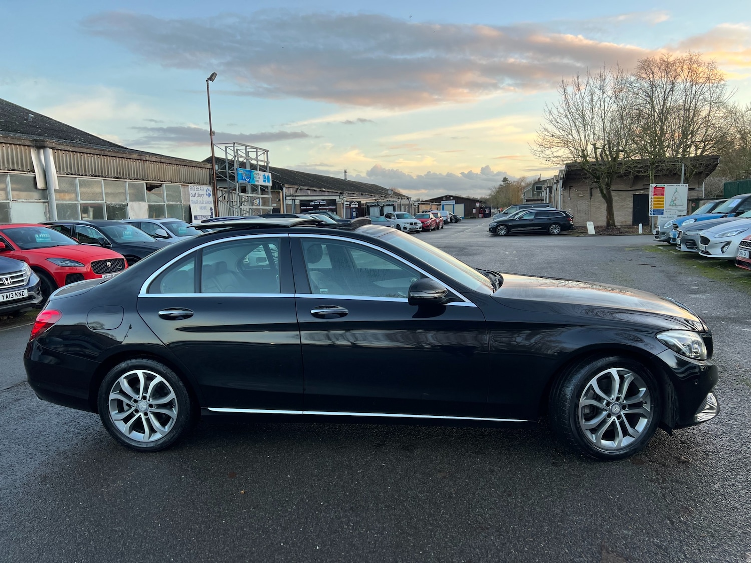Used Mercedes-Benz C Class 2016 for sale - 77233861: Photo 5