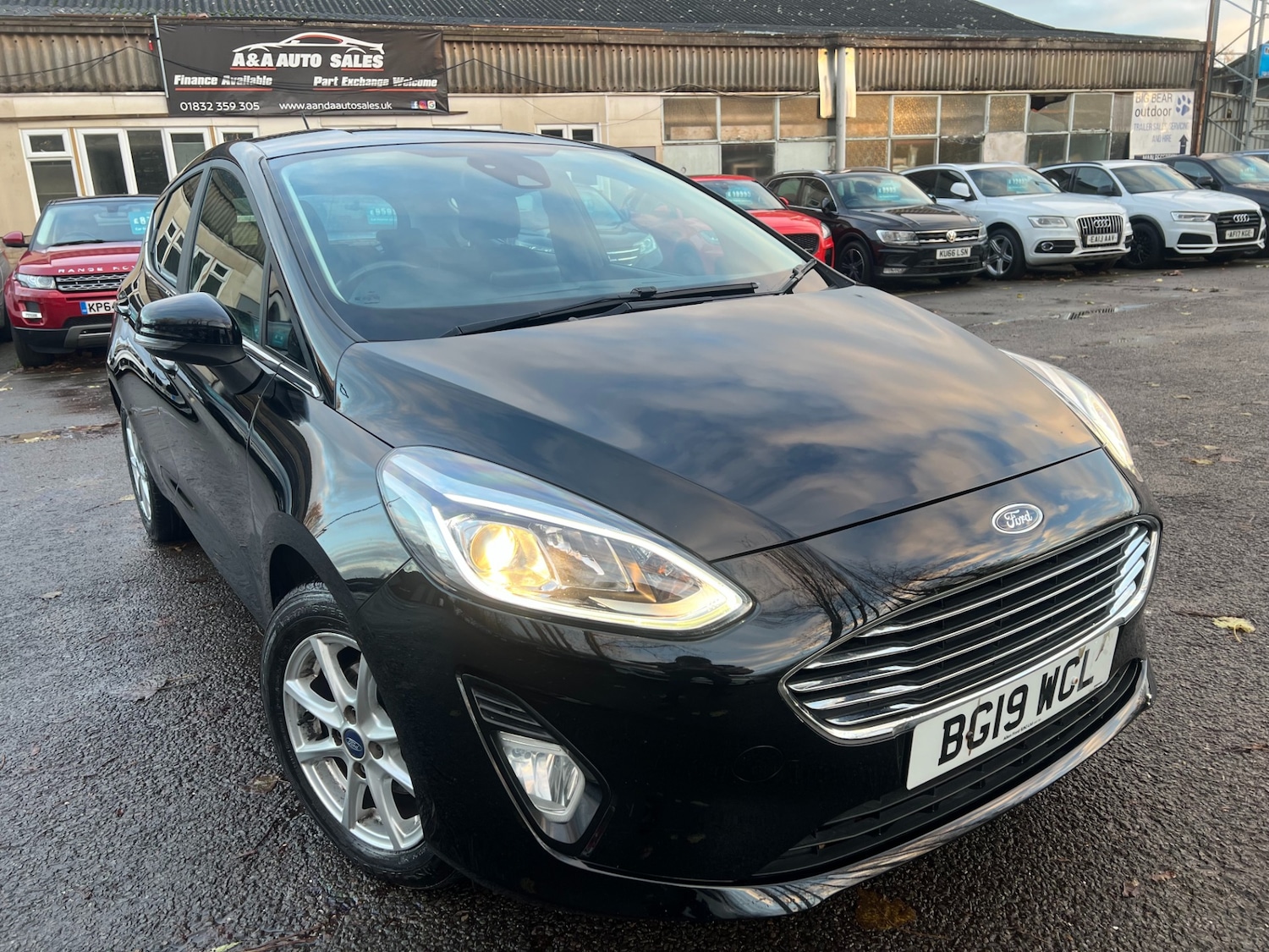 Used Ford Fiesta 2019 for sale - 76762376: Photo 3