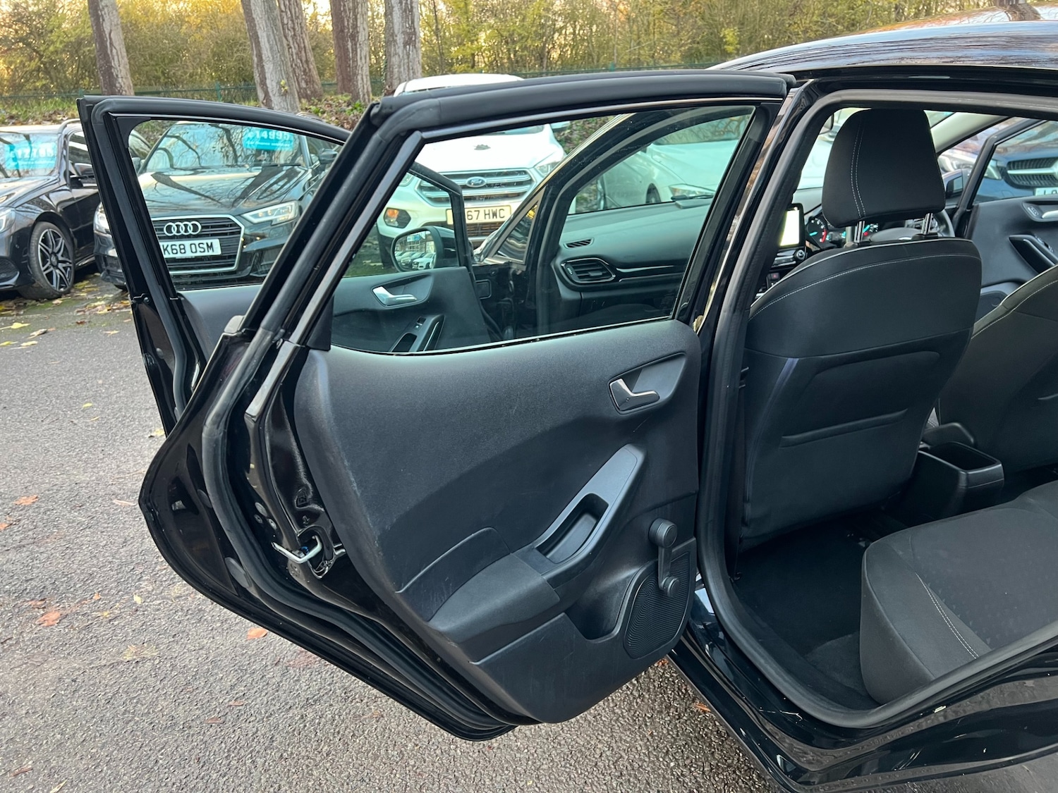 Used Ford Fiesta 2019 for sale - 76762376: Photo 34