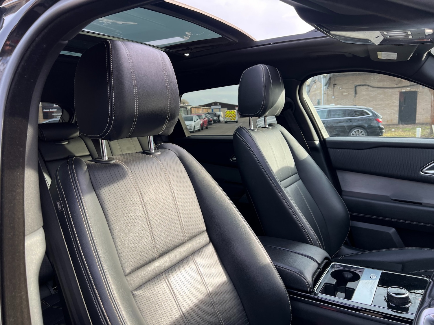 Used Land Rover Range Rover Velar 2019 for sale - 77877993: Photo 29