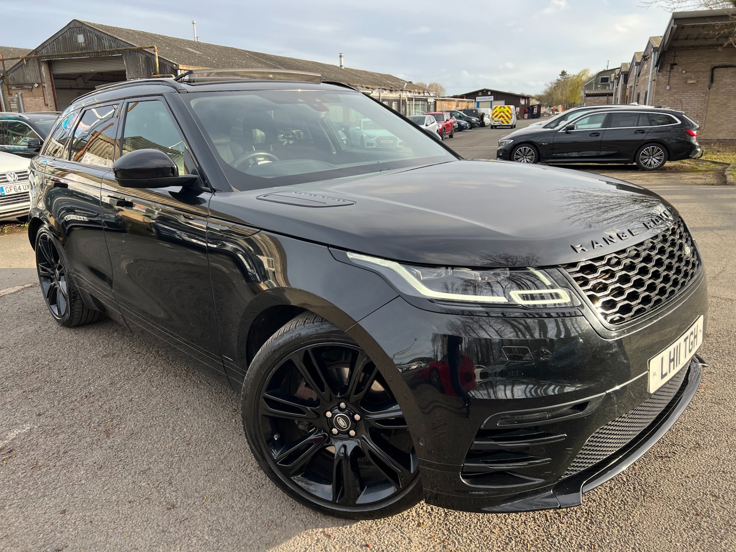 Used Land Rover Range Rover Velar 2019 for sale - 77877993: Photo 4
