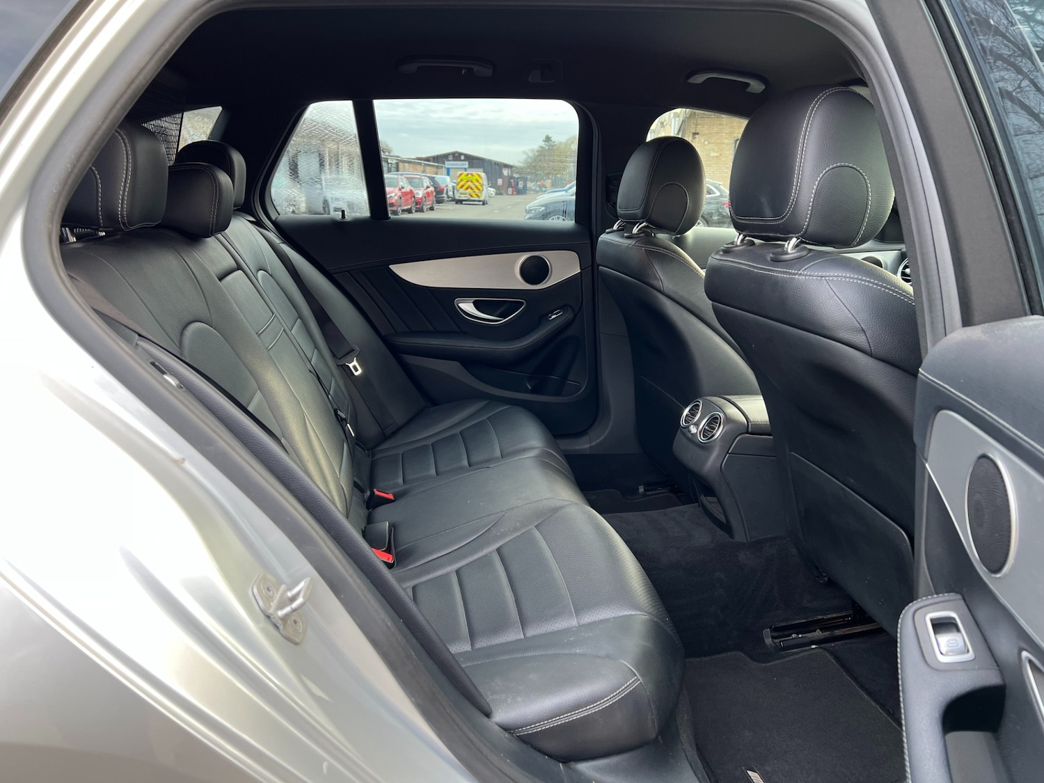 Used Mercedes-Benz C Class 2014 for sale - 77732779: Photo 31