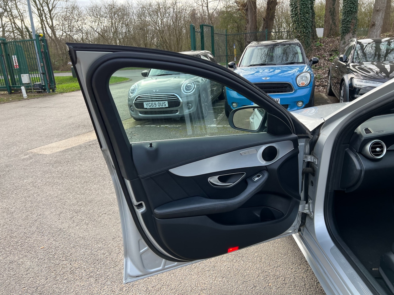 Used Mercedes-Benz C Class 2014 for sale - 77732779: Photo 42