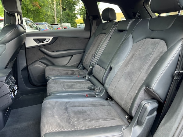 Used Audi Q7 2016 for sale - 75595105: Photo 19