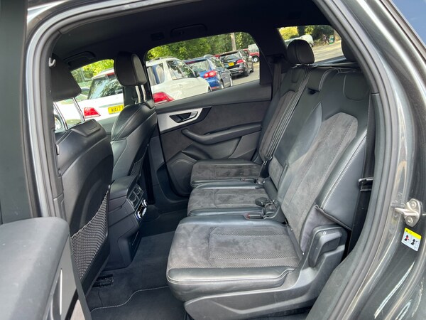 Used Audi Q7 2016 for sale - 75595105: Photo 28