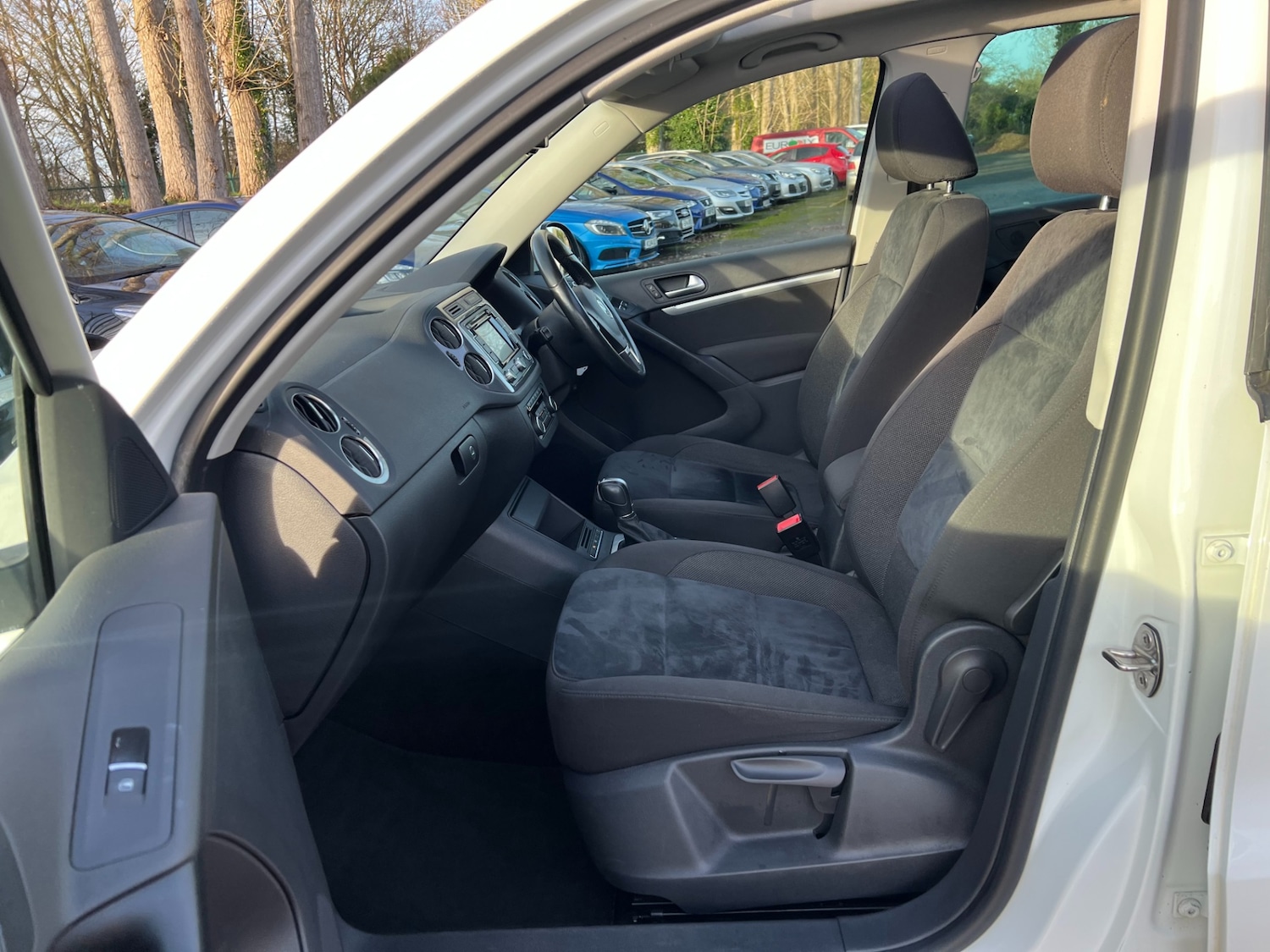 Used Volkswagen Tiguan 2015 for sale - 76932202: Photo 25