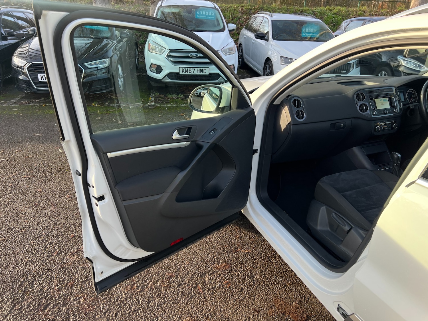 Used Volkswagen Tiguan 2015 for sale - 76932202: Photo 36