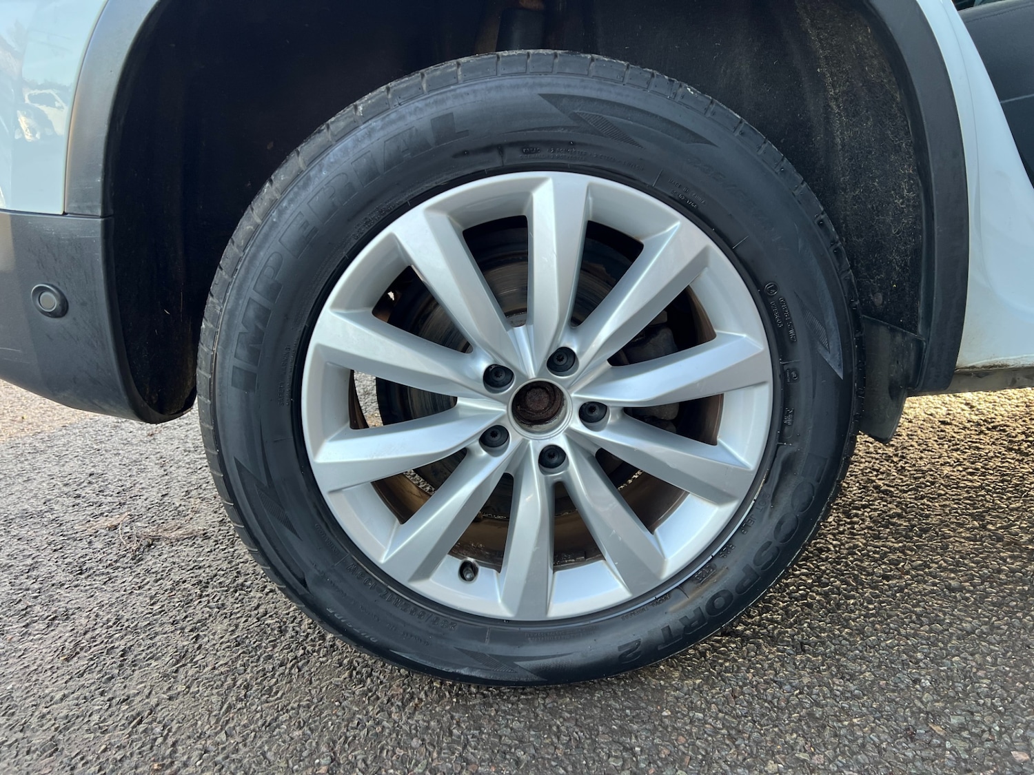 Used Volkswagen Tiguan 2015 for sale - 76932202: Photo 41