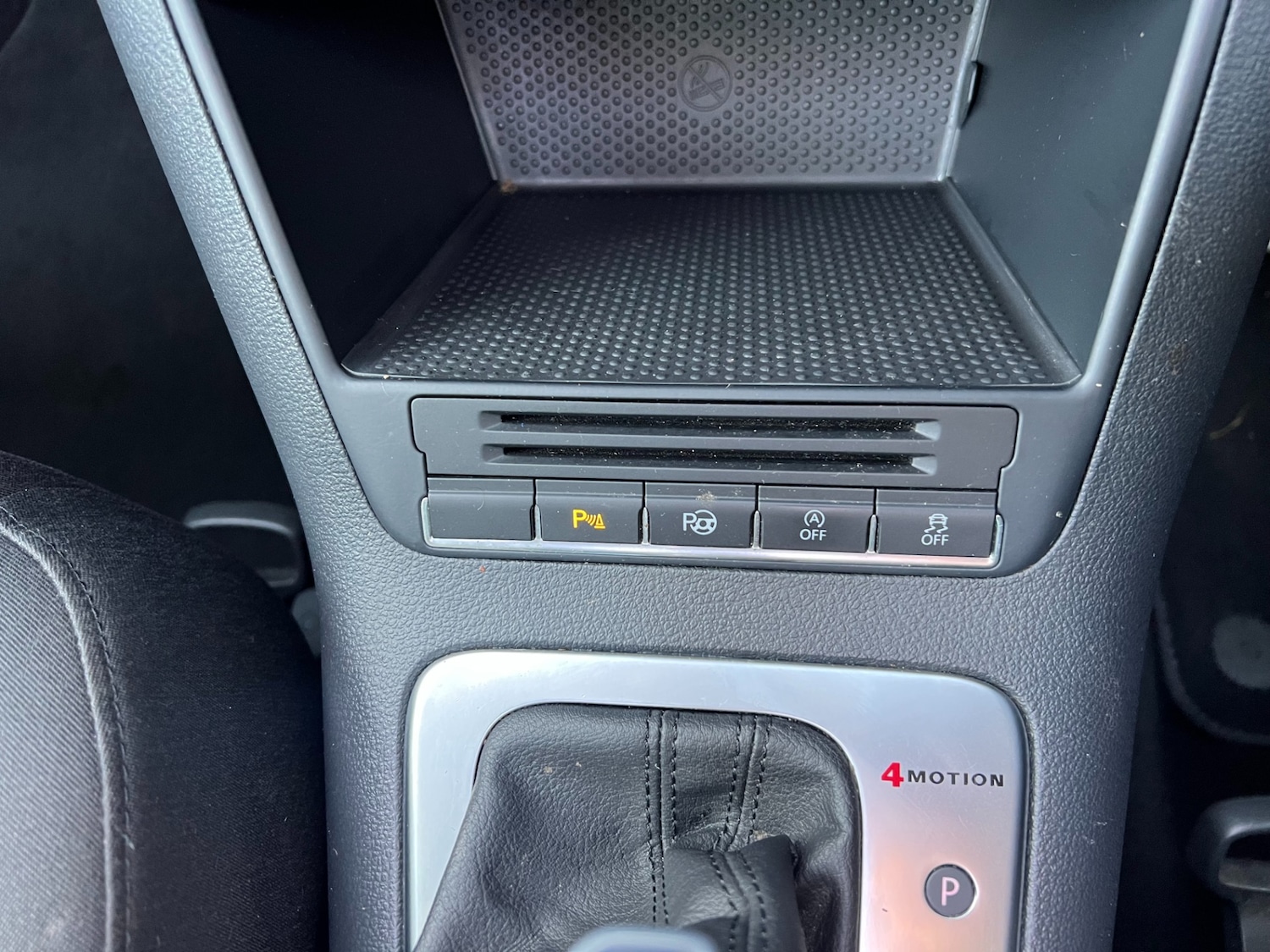 Used Volkswagen Tiguan 2015 for sale - 76932202: Photo 46