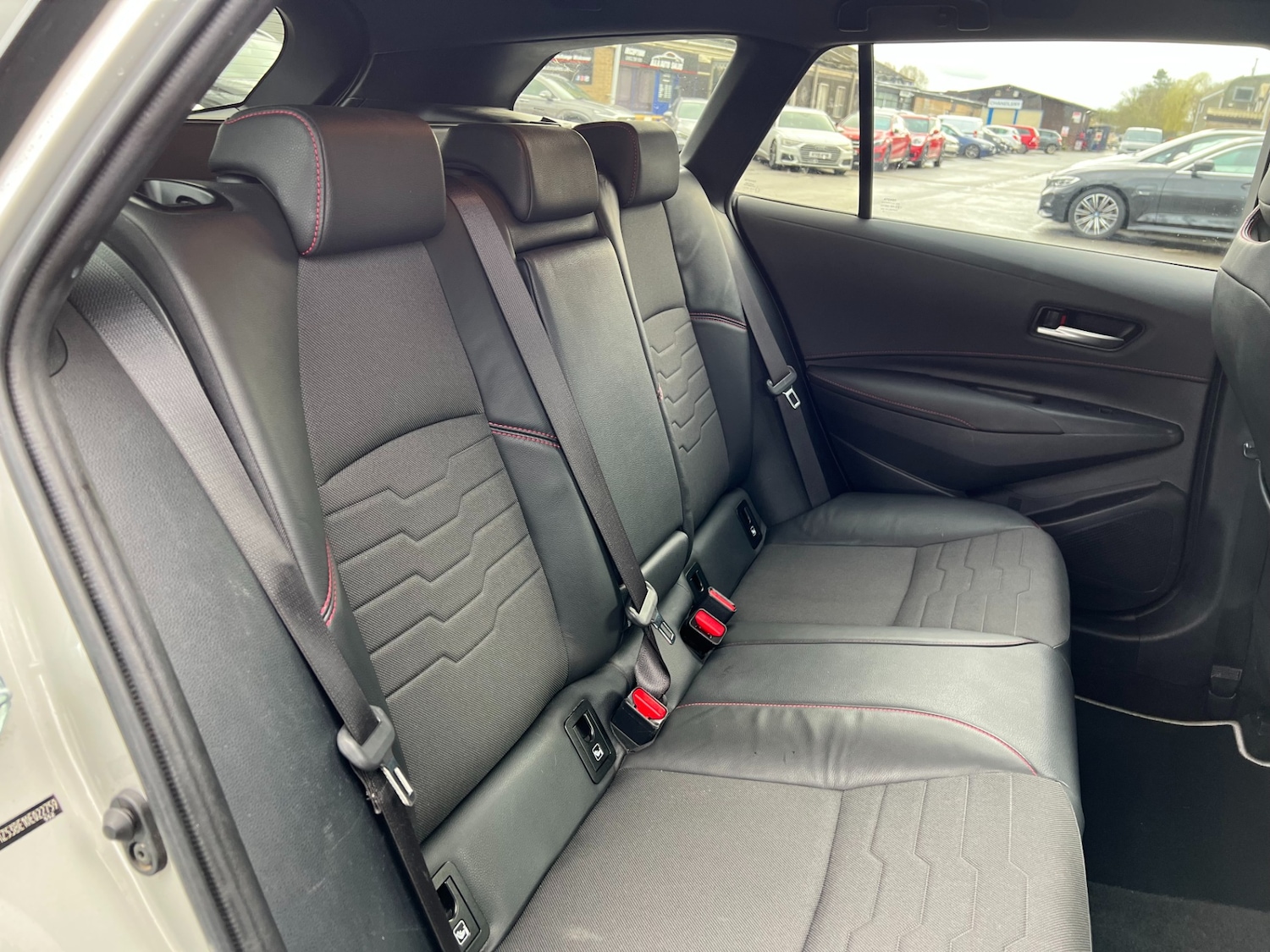 Used Toyota Corolla 2019 for sale - 77689319: Photo 30