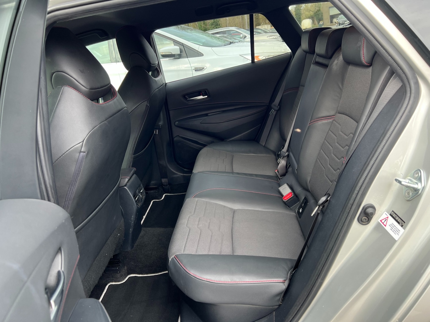 Used Toyota Corolla 2019 for sale - 77689319: Photo 32