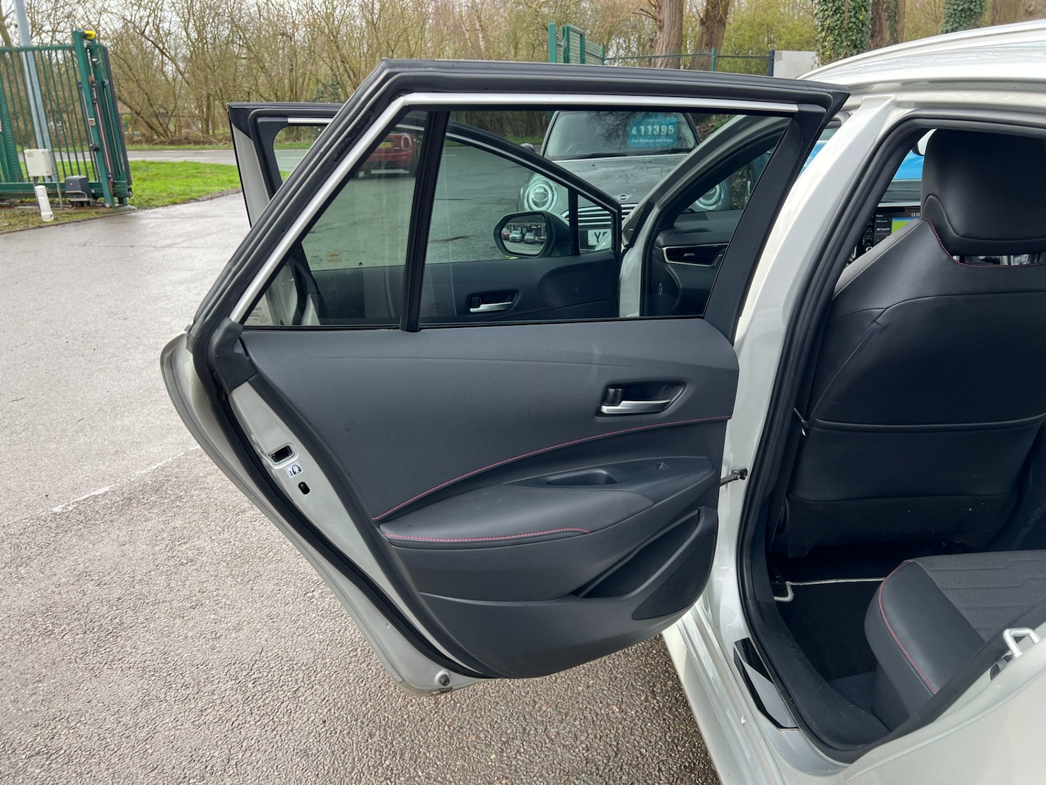 Used Toyota Corolla 2019 for sale - 77689319: Photo 37