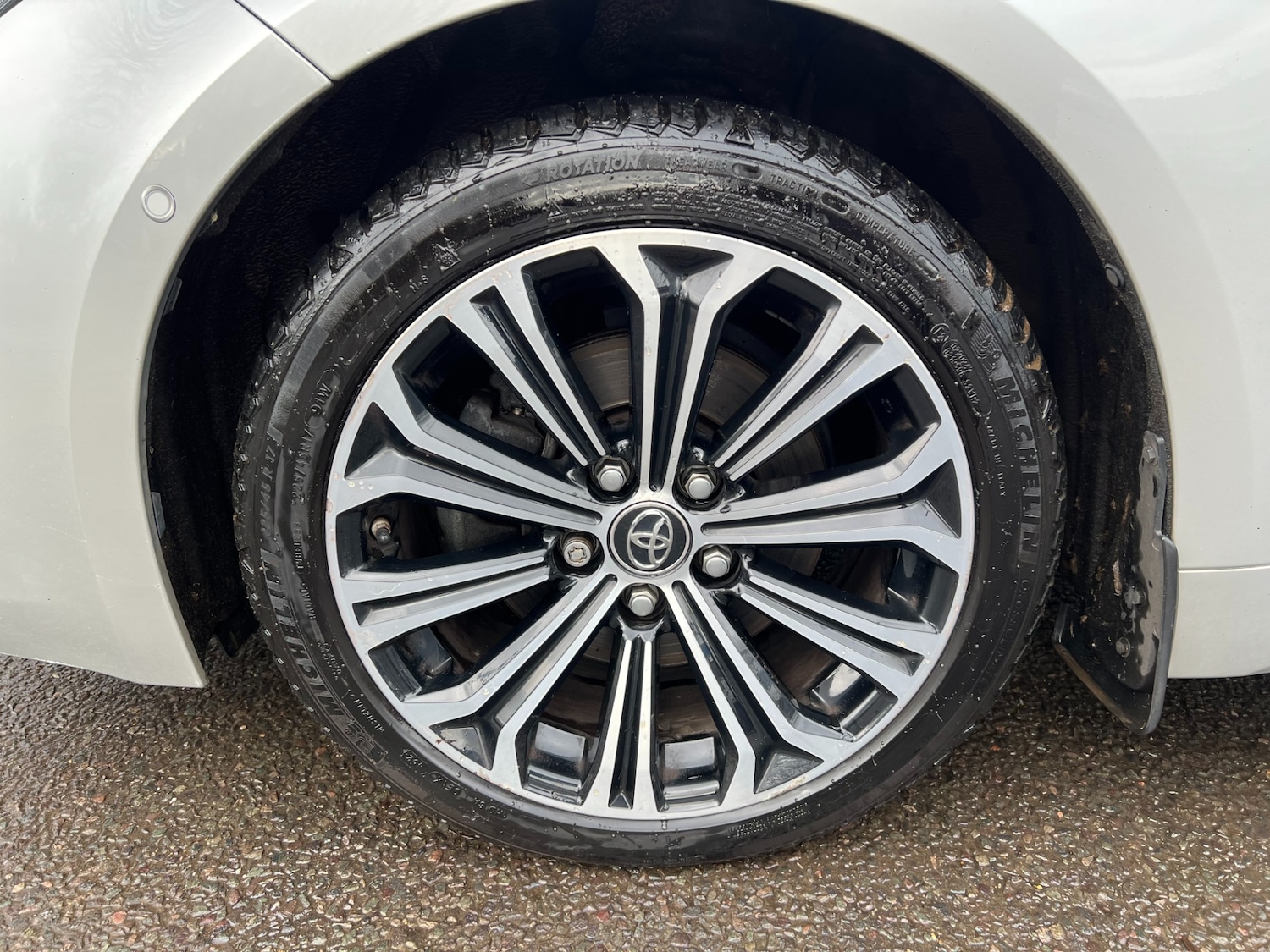 Used Toyota Corolla 2019 for sale - 77689319: Photo 41