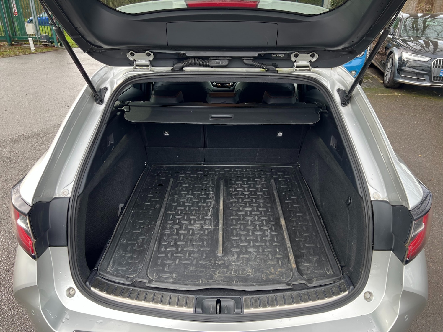 Used Toyota Corolla 2019 for sale - 77689319: Photo 8