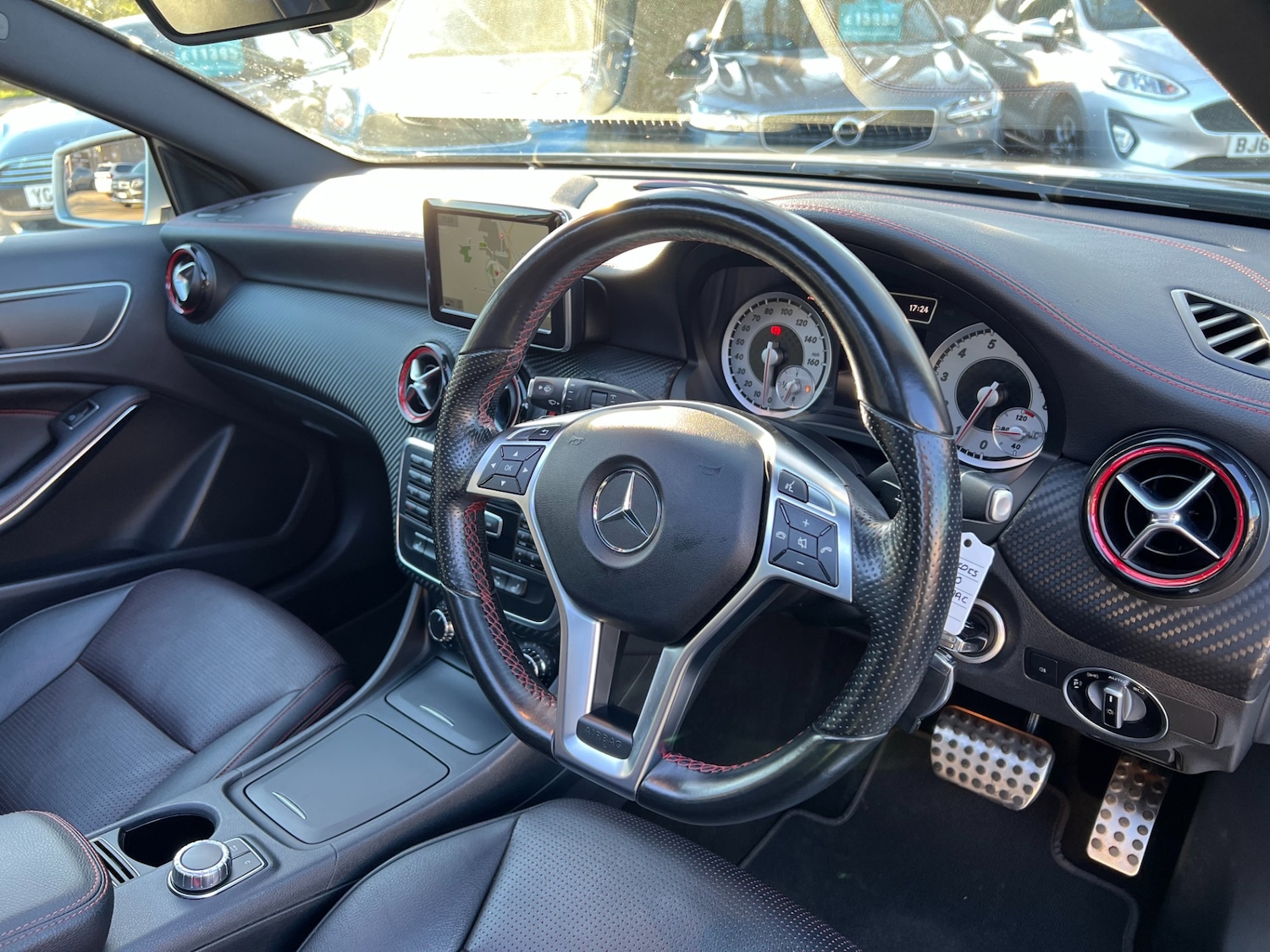 Used Mercedes-Benz A-Class 2015 for sale - 77934831: Photo 17