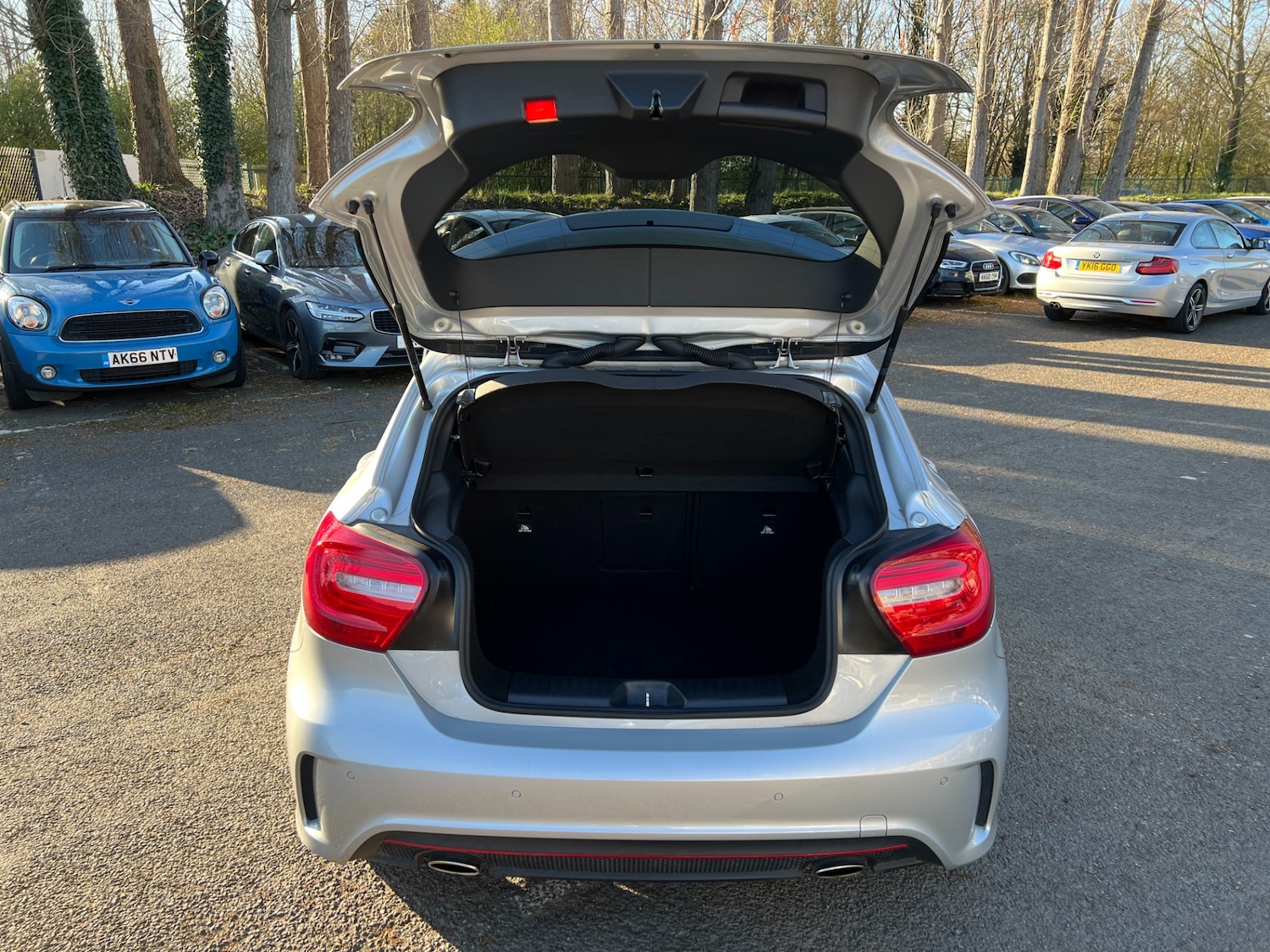 Used Mercedes-Benz A-Class 2015 for sale - 77934831: Photo 9