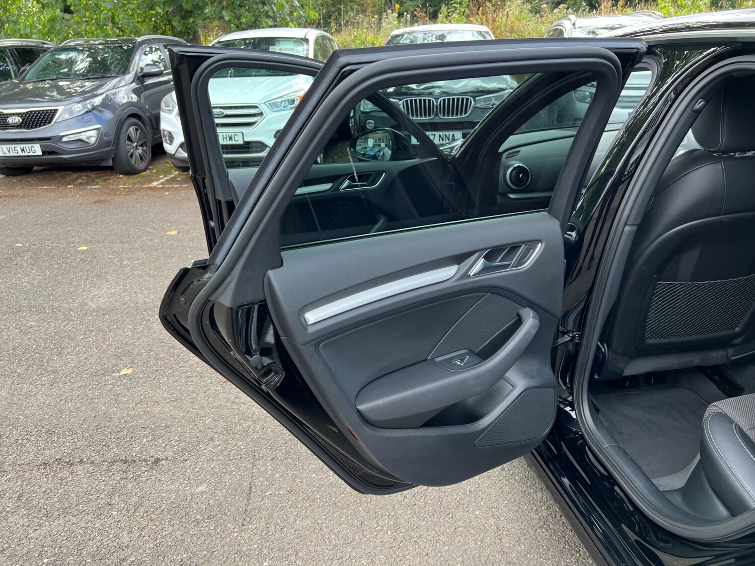 Vehicle 29