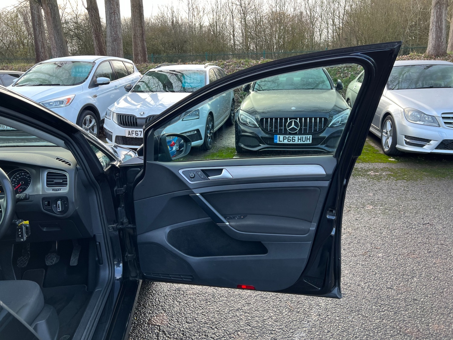 Used Volkswagen Golf 2014 for sale - 77391882: Photo 29