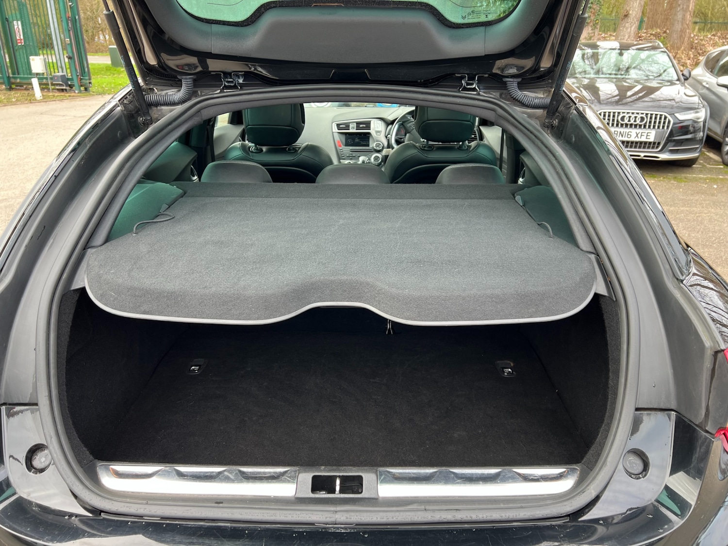 Used Citroen DS5 2014 for sale - 77730005: Photo 9