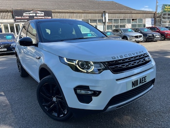 Used Land Rover Discovery Sport 2017 for sale - 79504016: Photo