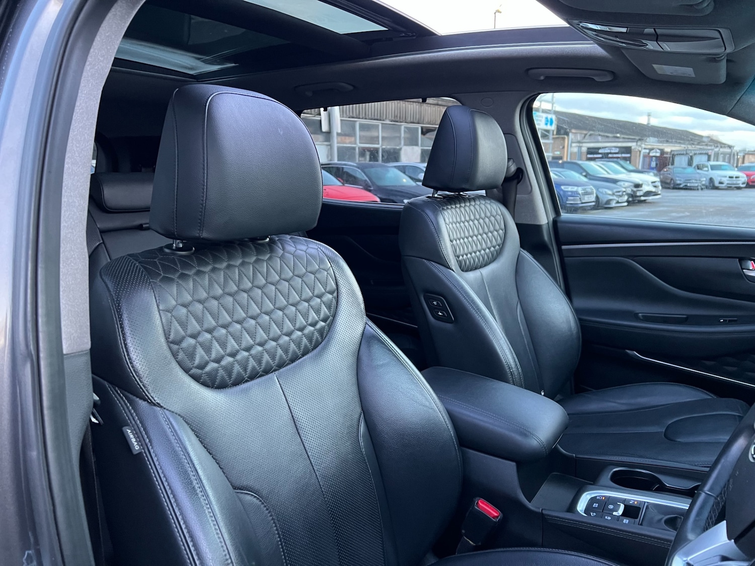 Used Hyundai Santa Fe 2019 for sale - 77225412: Photo 25