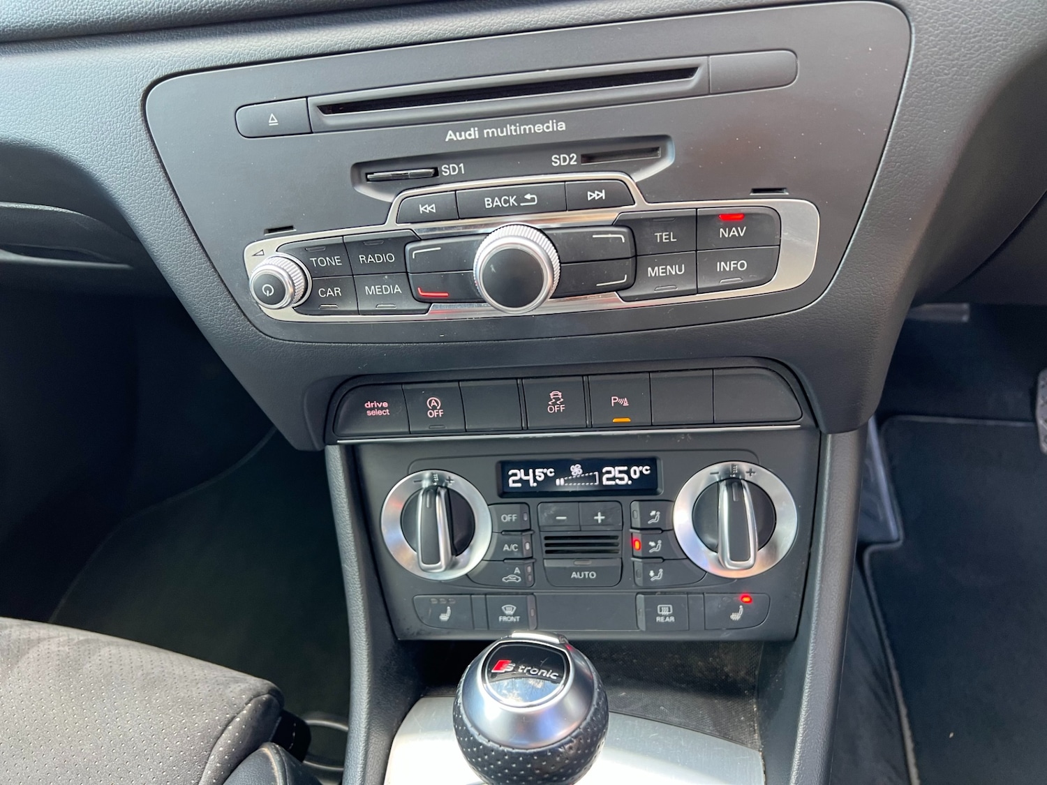 Used Audi Q3 2014 for sale - 78081440: Photo 20