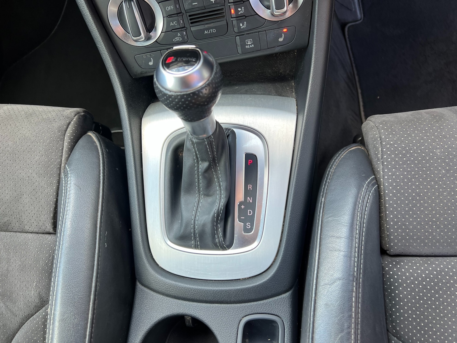 Used Audi Q3 2014 for sale - 78081440: Photo 21