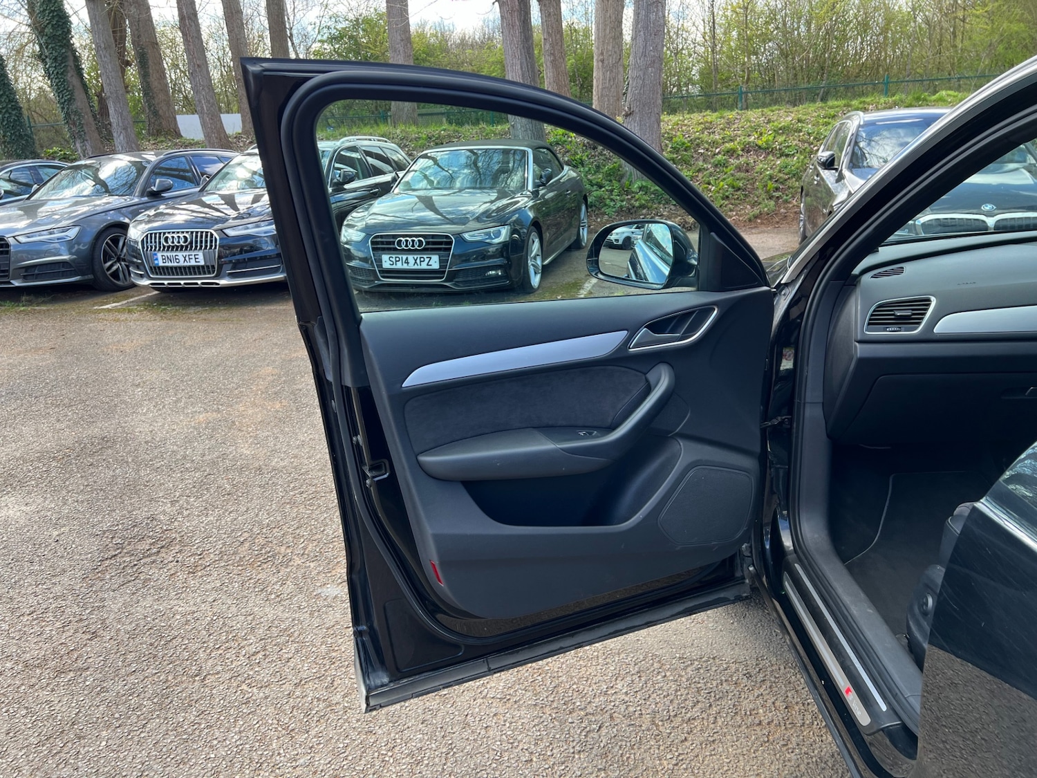 Used Audi Q3 2014 for sale - 78081440: Photo 33