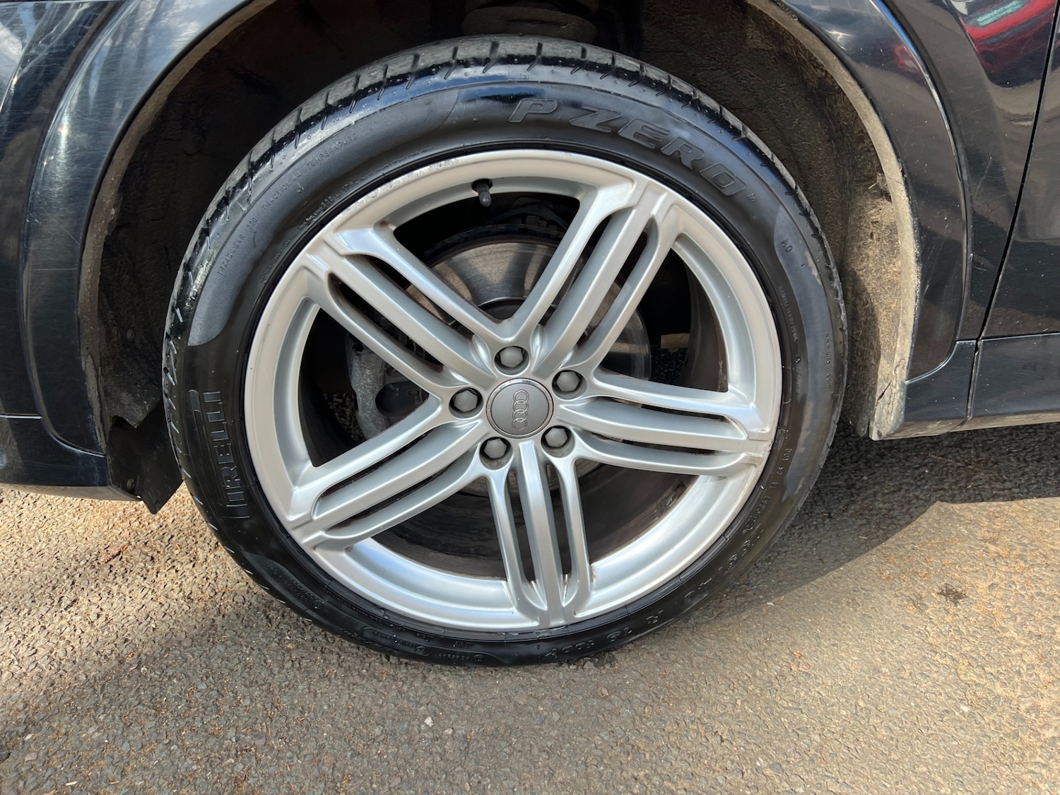 Used Audi Q3 2014 for sale - 78081440: Photo 41