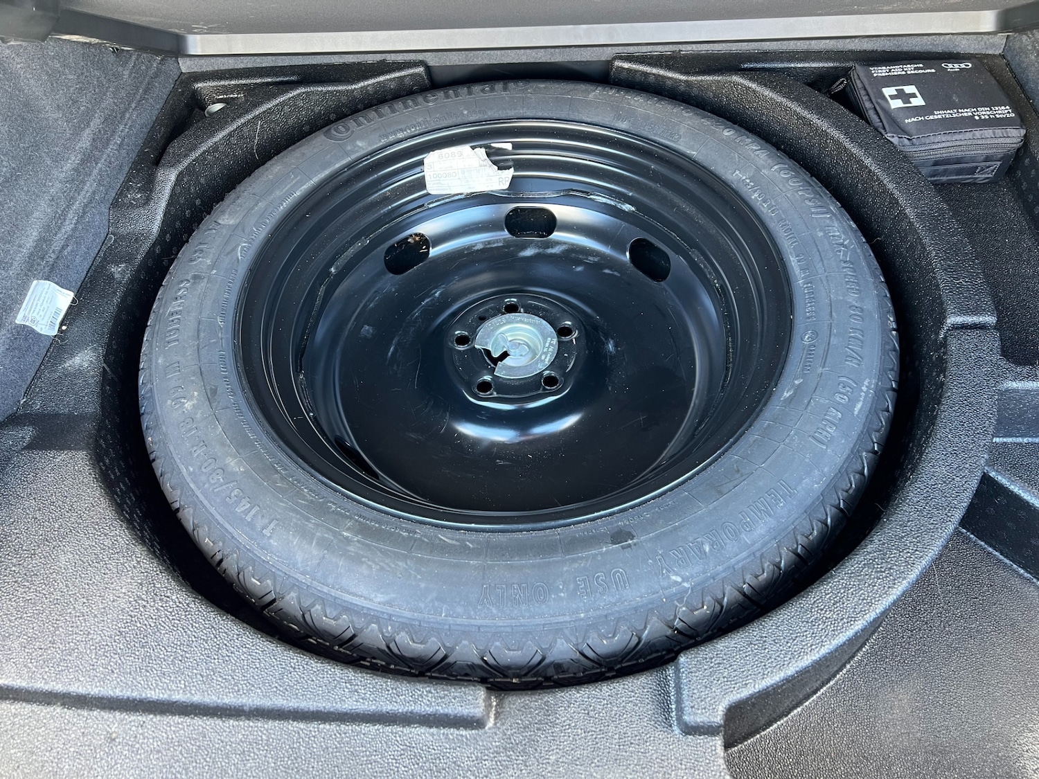 Used Audi Q3 2014 for sale - 78081440: Photo 8