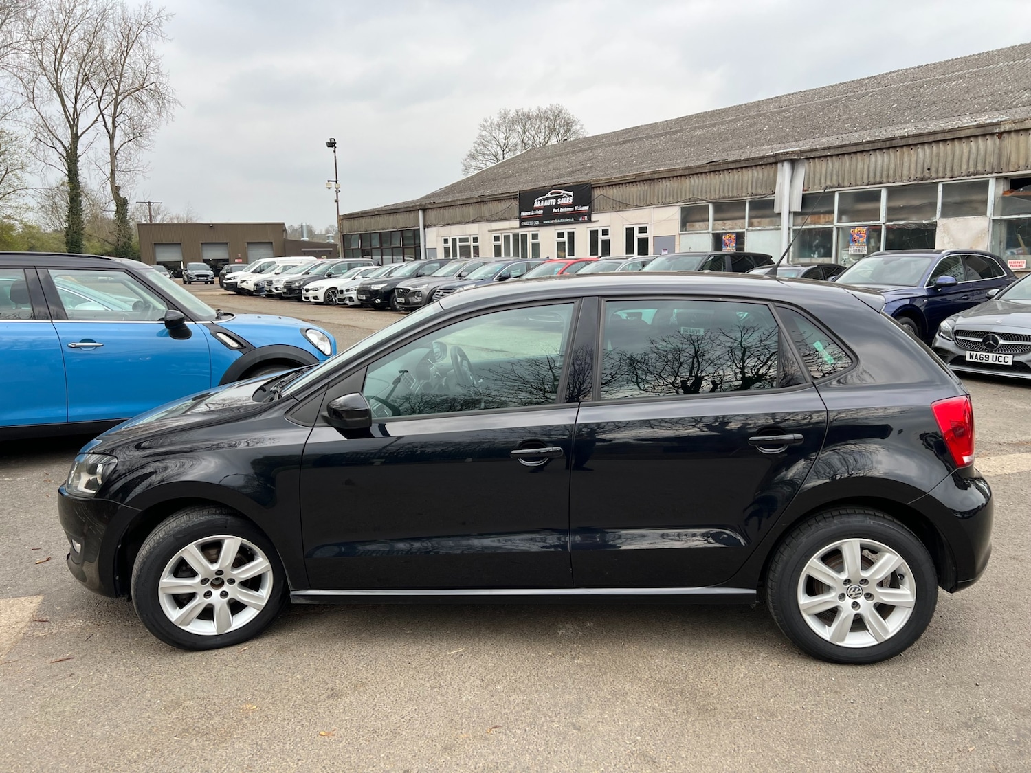 Used Volkswagen Polo 2012 for sale - 77988883: Photo 10