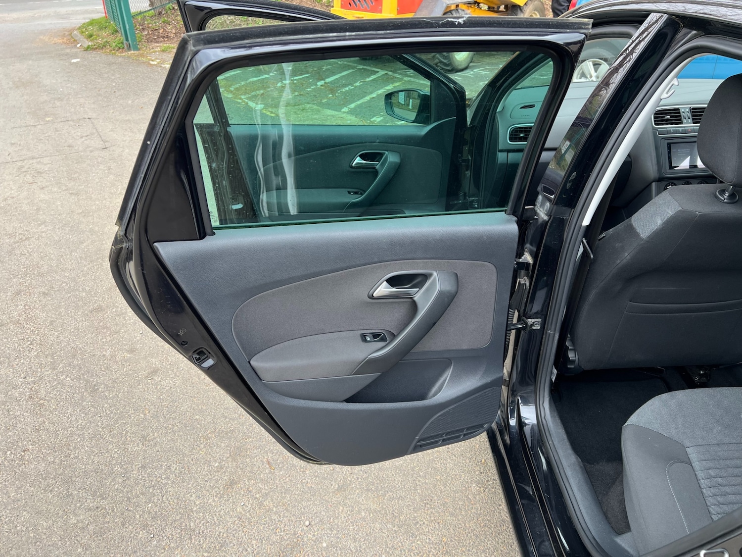 Used Volkswagen Polo 2012 for sale - 77988883: Photo 30