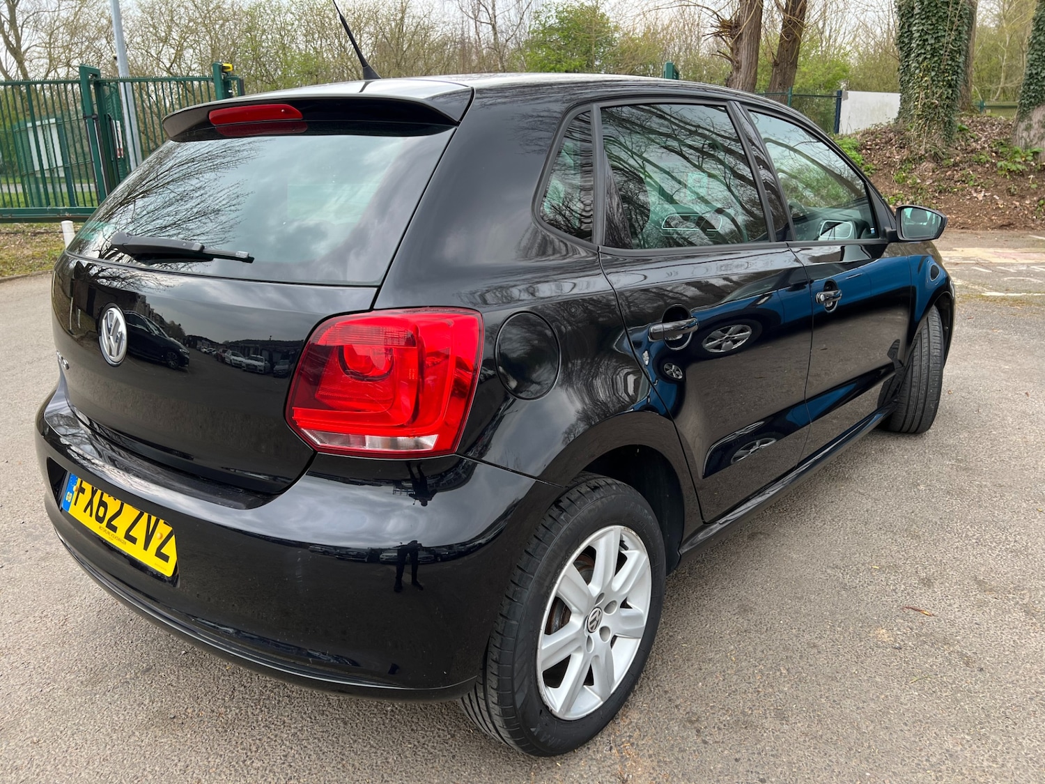 Used Volkswagen Polo 2012 for sale - 77988883: Photo 5