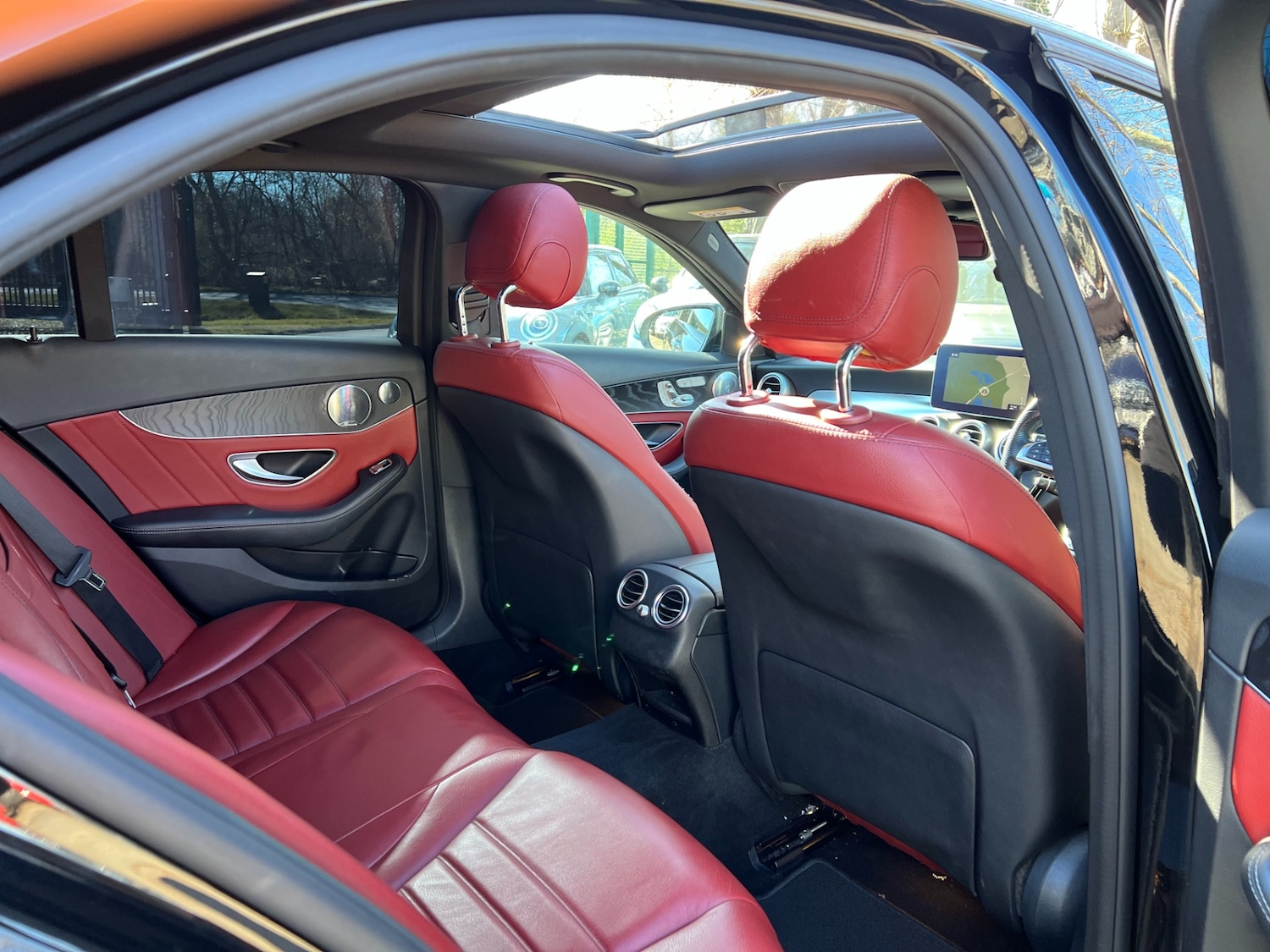 Used Mercedes-Benz C Class 2017 for sale - 77932922: Photo 24