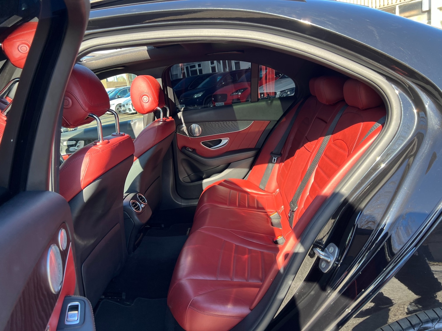 Used Mercedes-Benz C Class 2017 for sale - 77932922: Photo 26