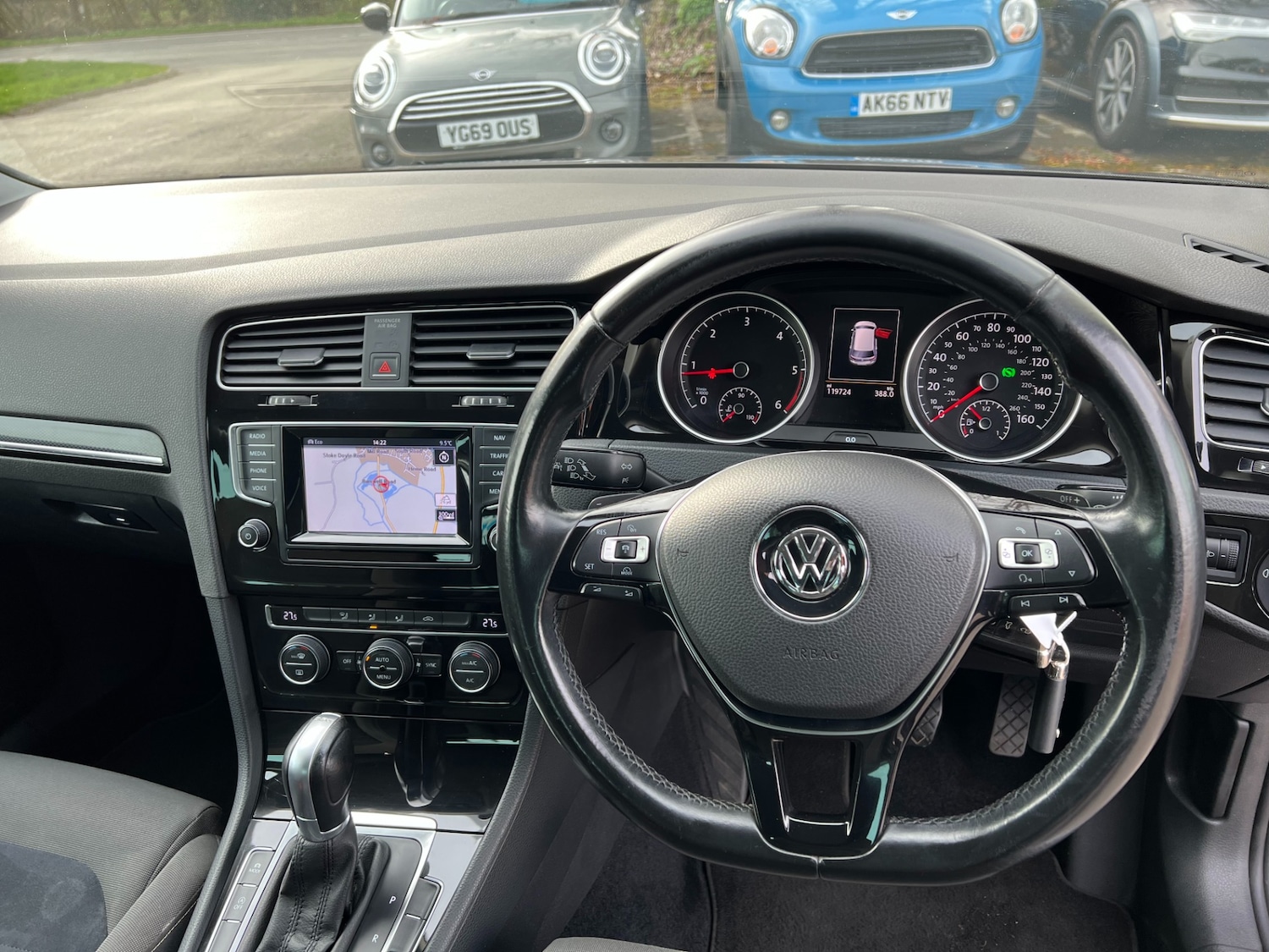Used Volkswagen Golf 2014 for sale - 77877654: Photo 17