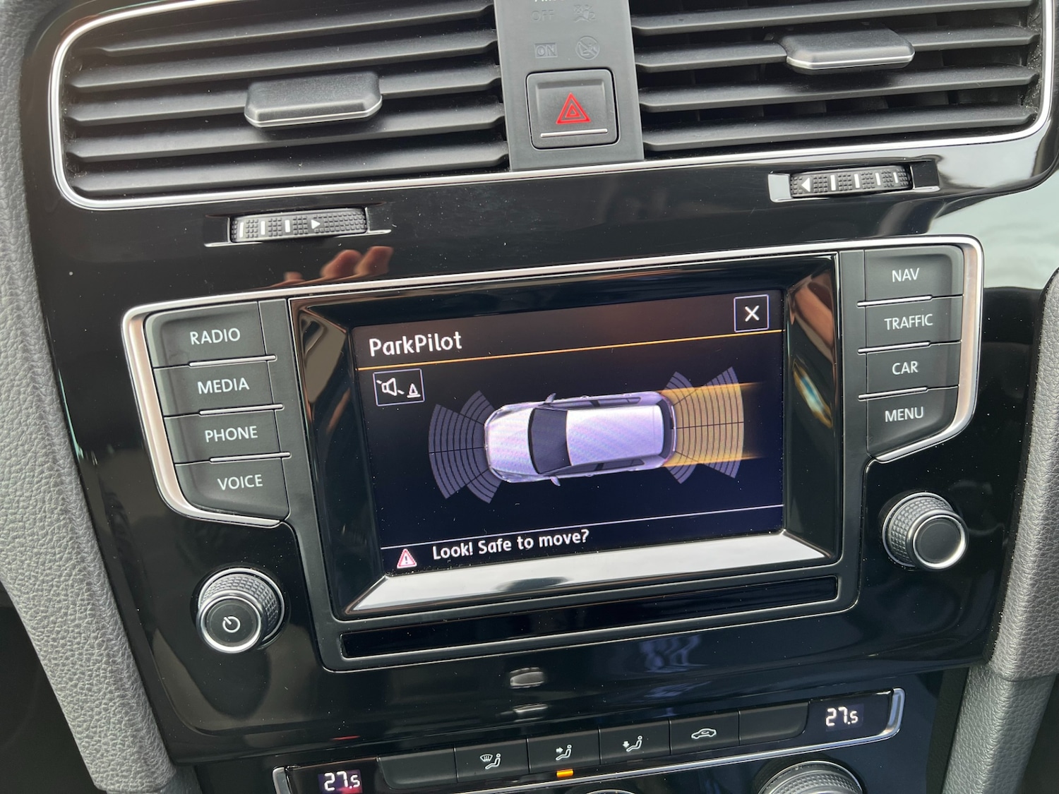 Used Volkswagen Golf 2014 for sale - 77877654: Photo 21