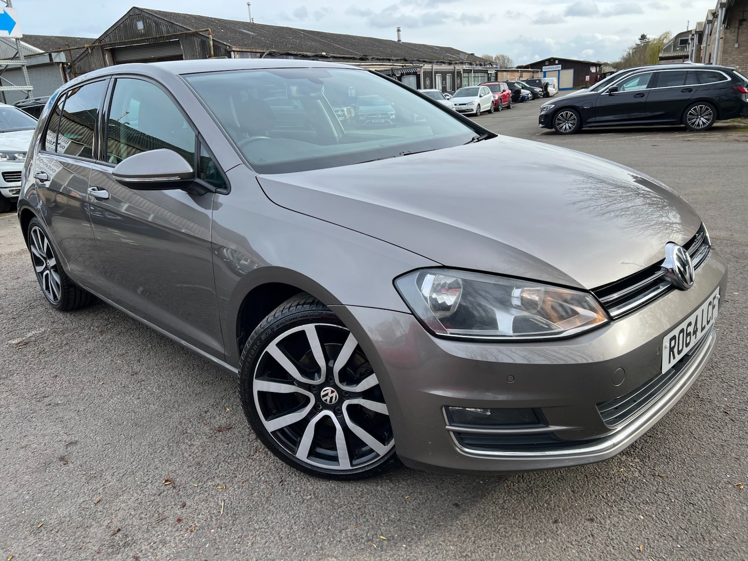 Used Volkswagen Golf 2014 for sale - 77877654: Photo 3