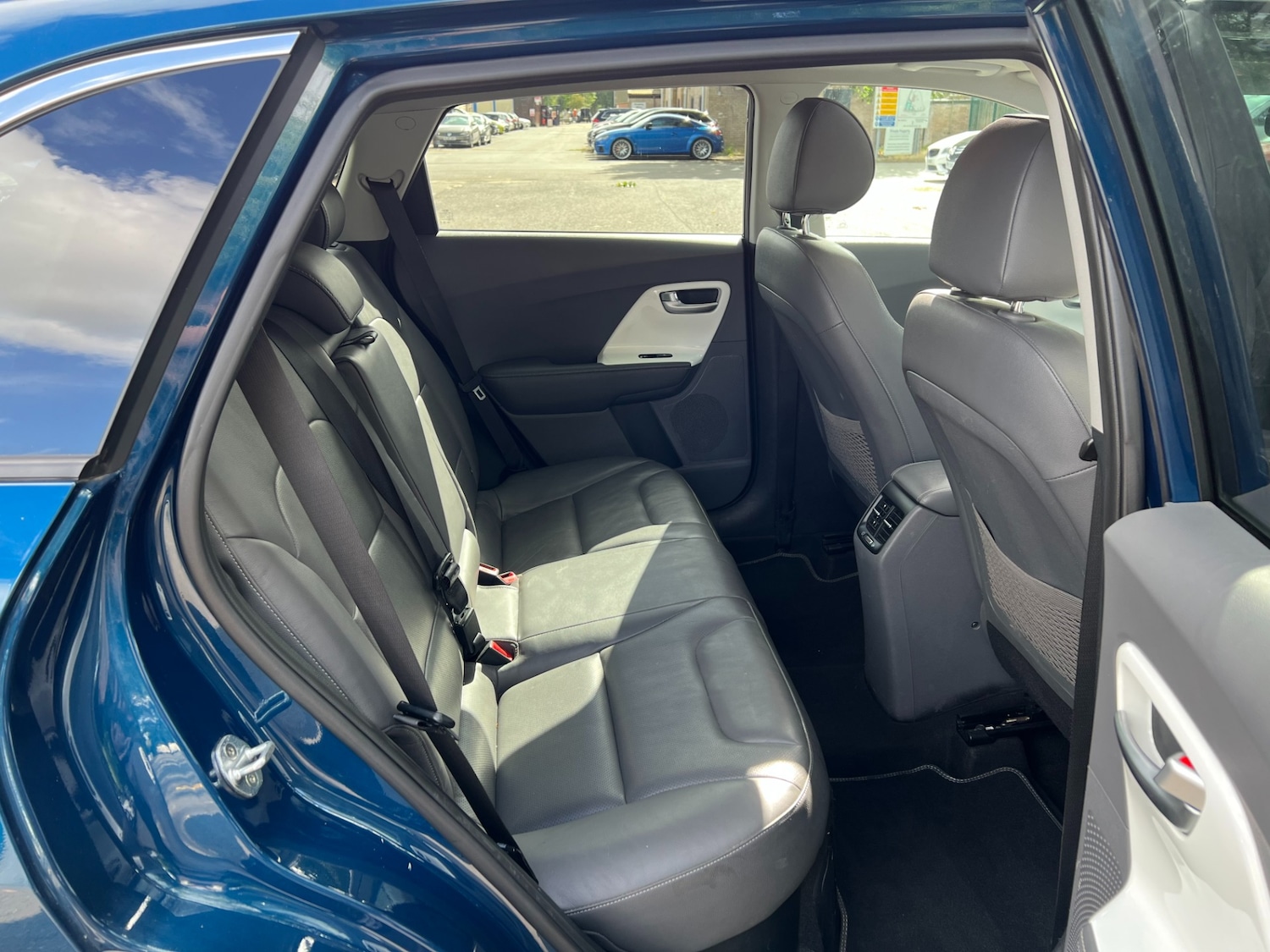 Vehicle 27