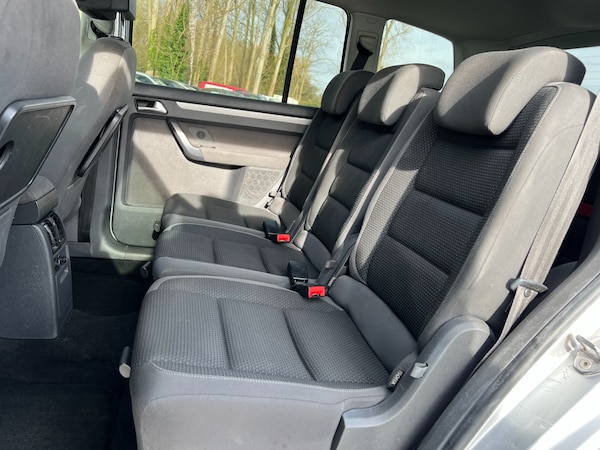Used Volkswagen Touran 2013 for sale - 73802596: Photo 27
